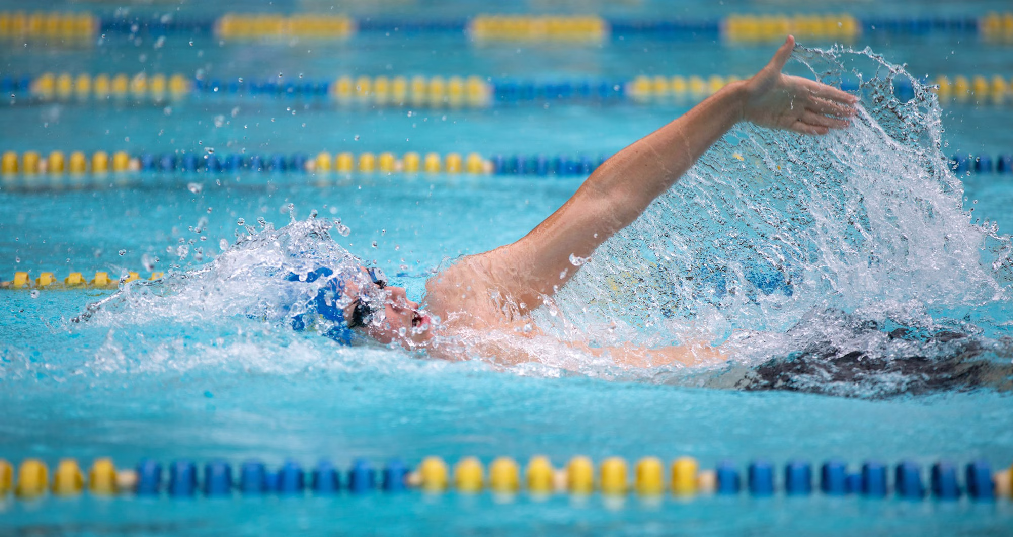 Man Diagnosed with Arthritis at 11 to Swim English Channel