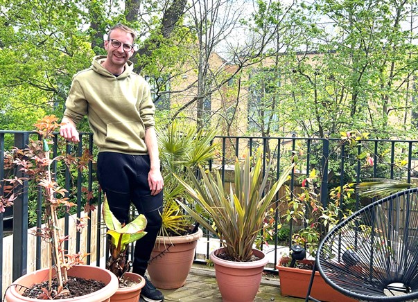 Muddy Trowel’s easy guide to ‘faking a green thumb’ this season