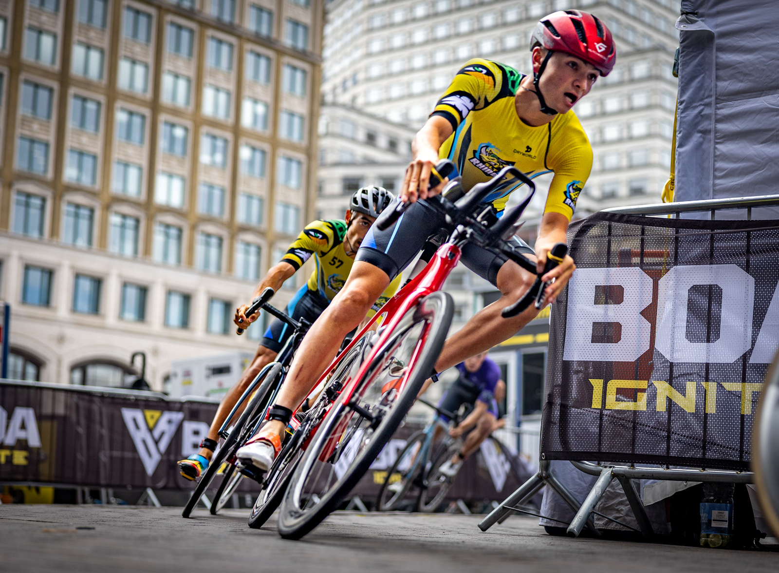 London, England - 4th September 2022, Superleague Championship Series, Mens elite race at West india Quay, Canary Wharf, London - (Darren Wheeler - That Cameraman/SuperLeague)