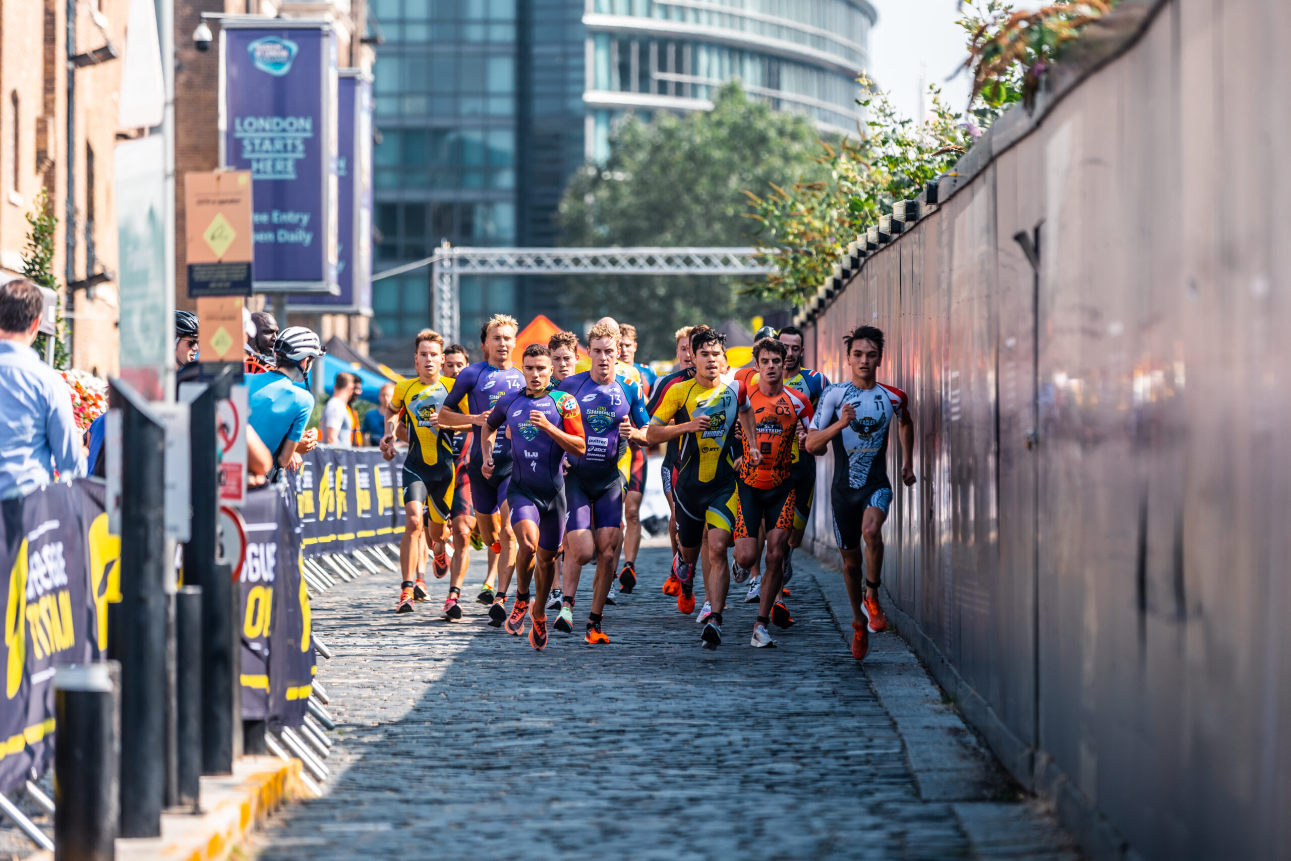 LONDON, ENGLAND - SEPTEMBER 05: during the Mens Race in the Super League Triathlon London event at West India Quay on September 05, 2021 in London, England. (Chris Sansom - CSansom Photo /SuperLeague)