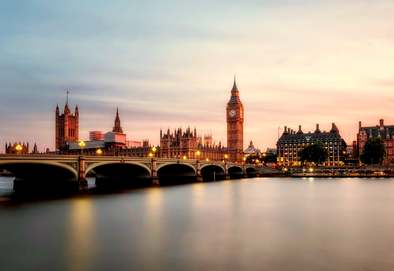 2 in 3 Londoners likely to move out of the city in the future