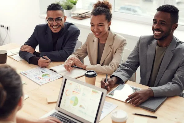 5 Ways You Can Encourage Employee Comradery