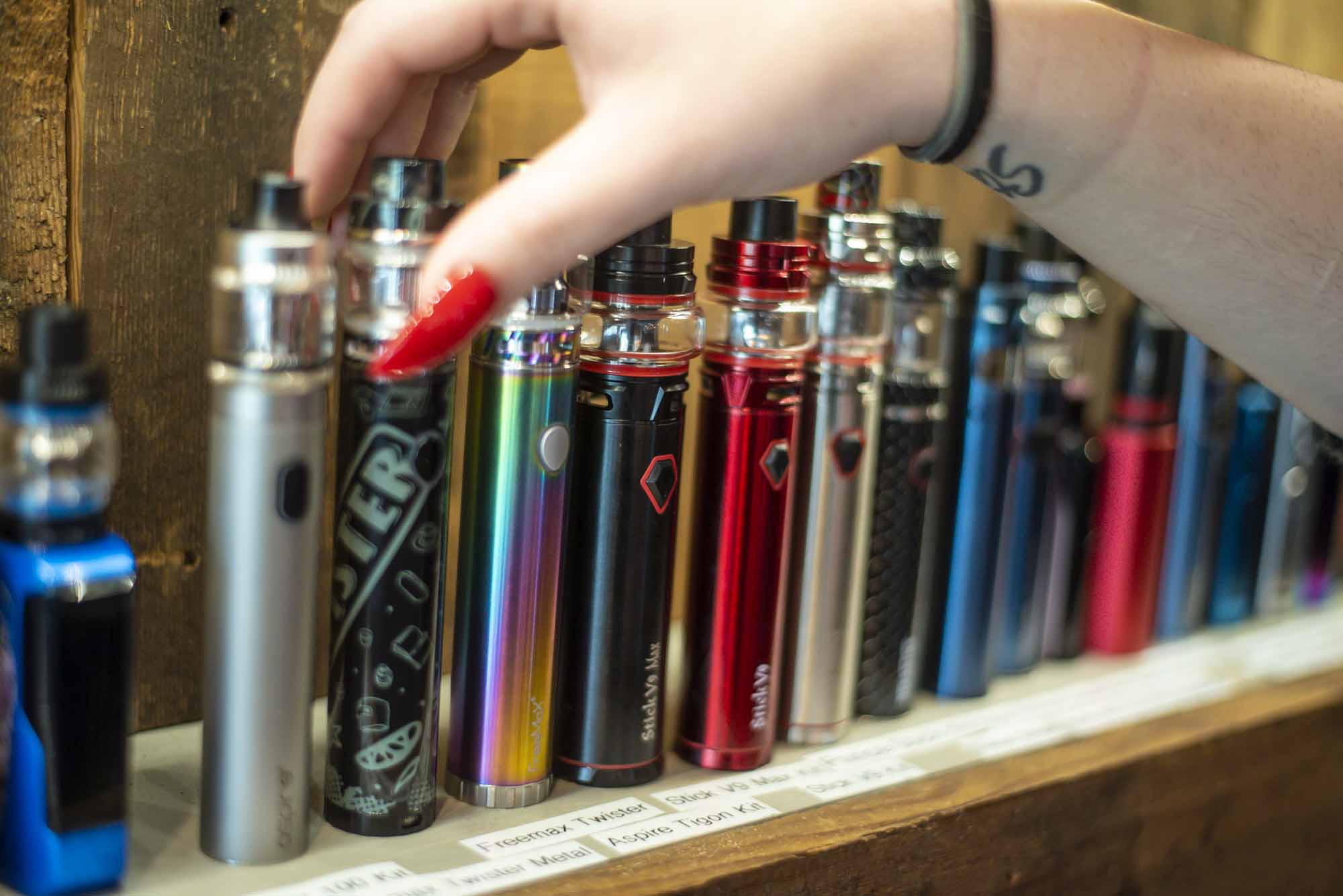 2.7 million lost for London councils, through 'toothless' illegal vaping  enforcement