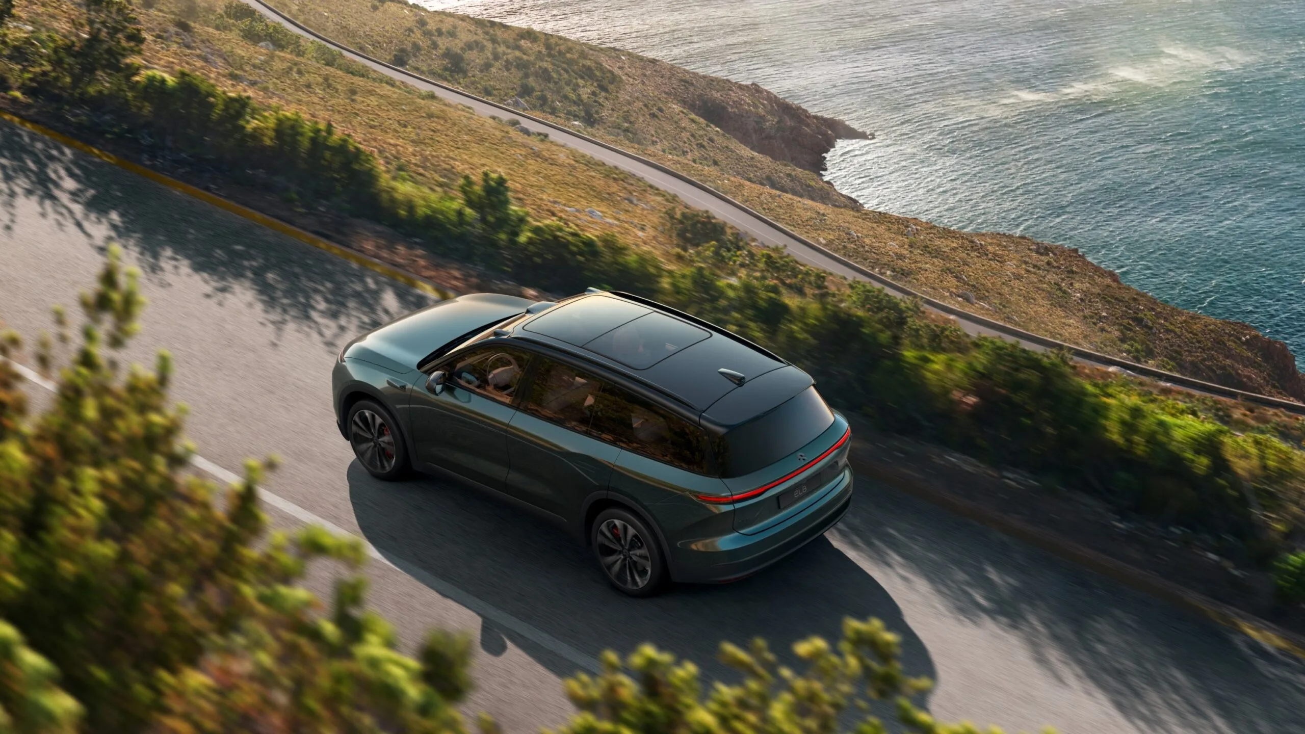NIO reveals all-new EL8 - a smart, safe and more sustainable luxury SUV ...