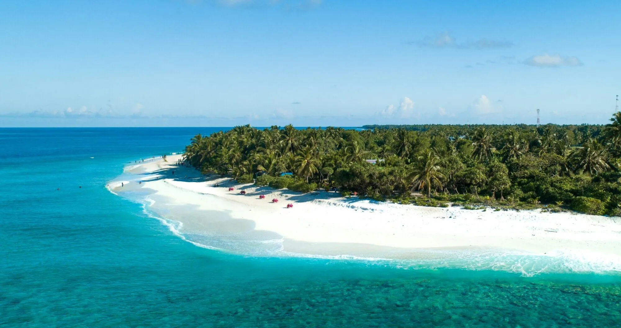 Luxe For Less Travel: Comparing FAWC Membership with AMEX Program