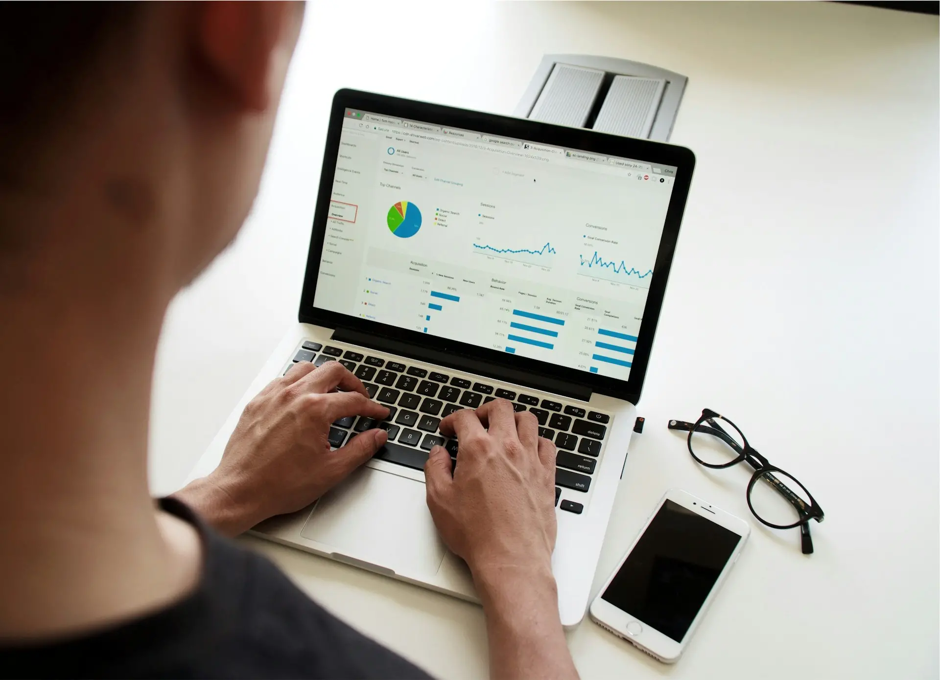 How To Build a Solid Sales Workflow With the Help of AI