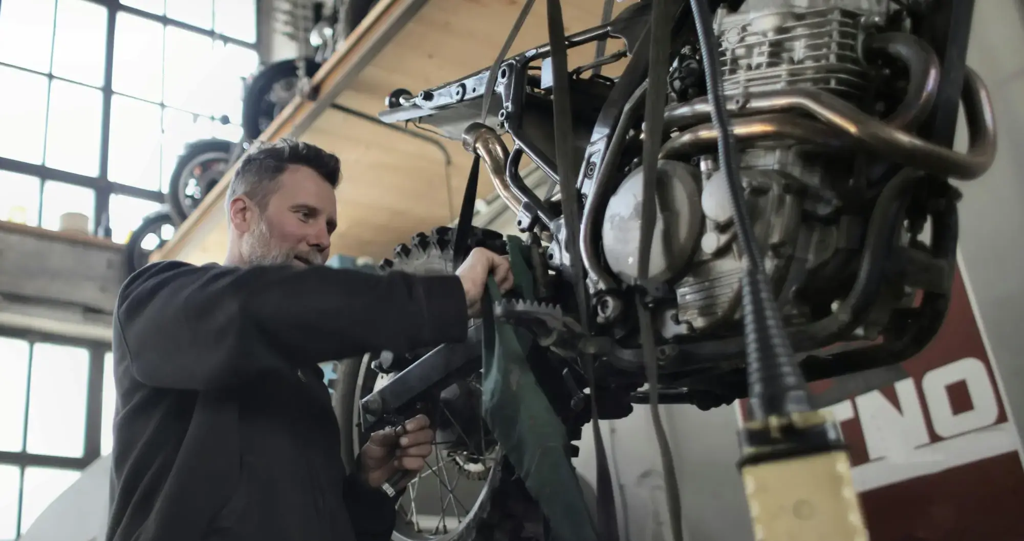 Faulty electrical equipment most common motorcycle defect, research