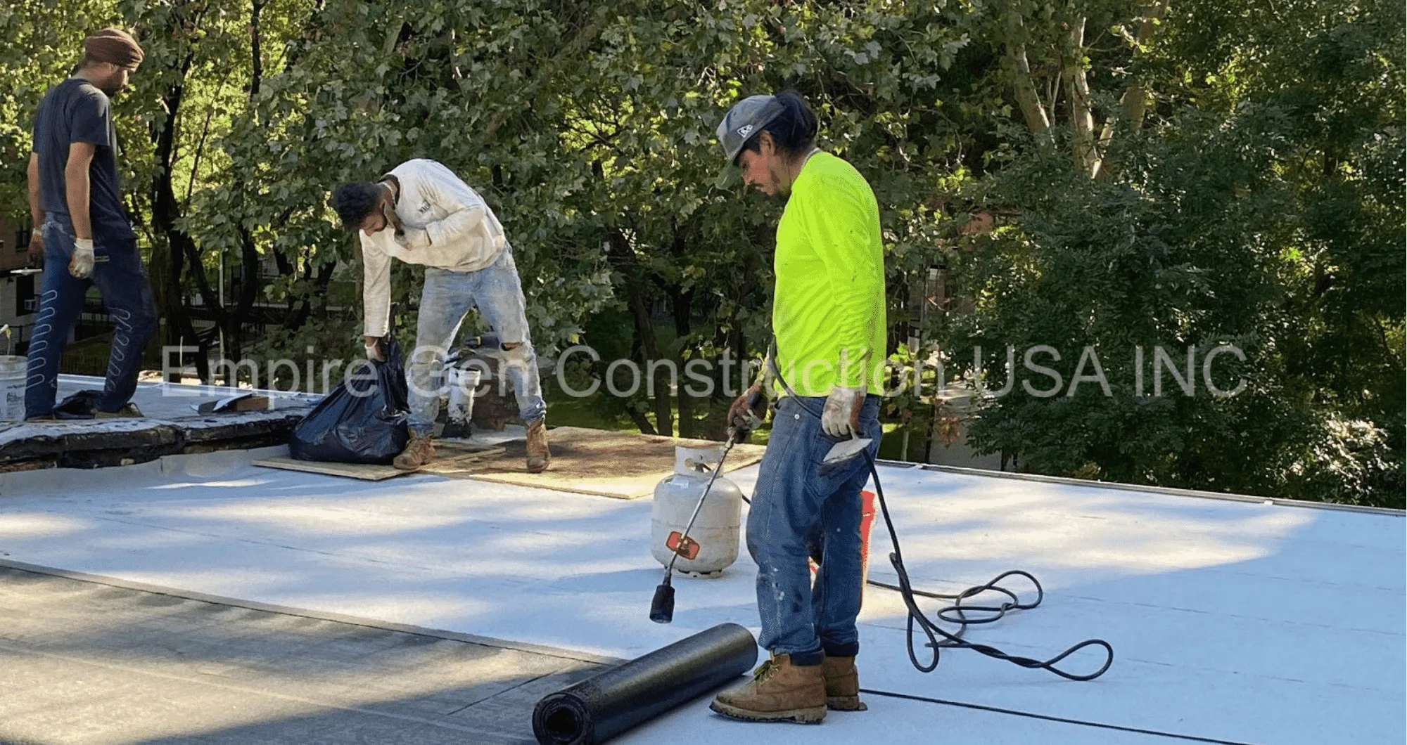Roofer answer: Six questions you should ask beforehand