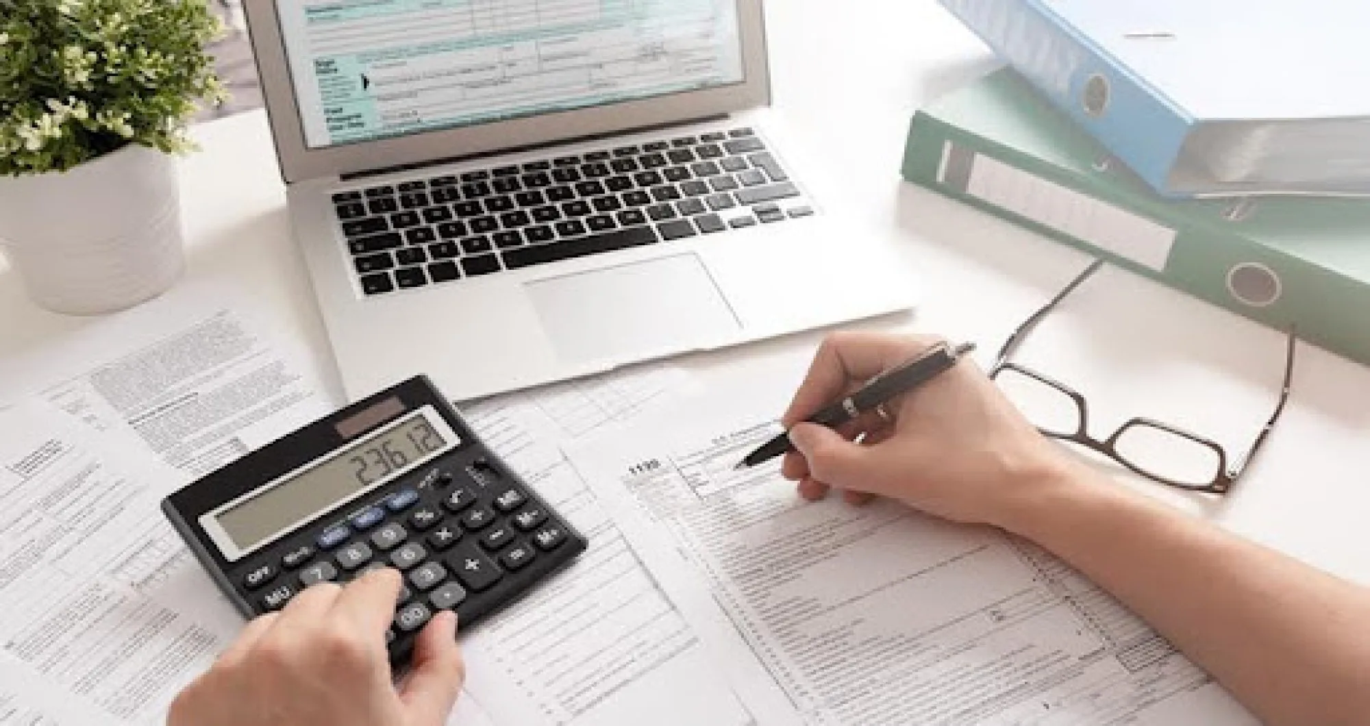 Reasons to pursue a study in Tax Law