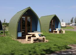HRU glamping pods