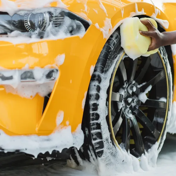 When can I wash my car after a vinyl wrap? Expert advice and tips