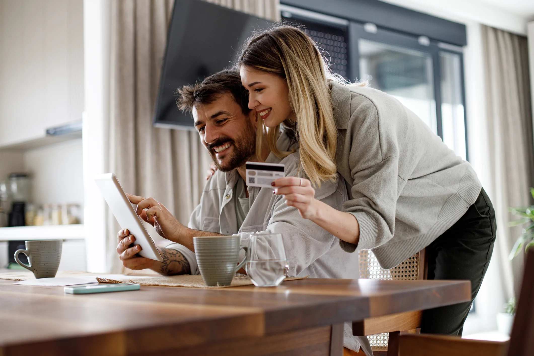 Revealed: 10 Mind Games Shops Use to Make You Spend More – and How to Outsmart Them