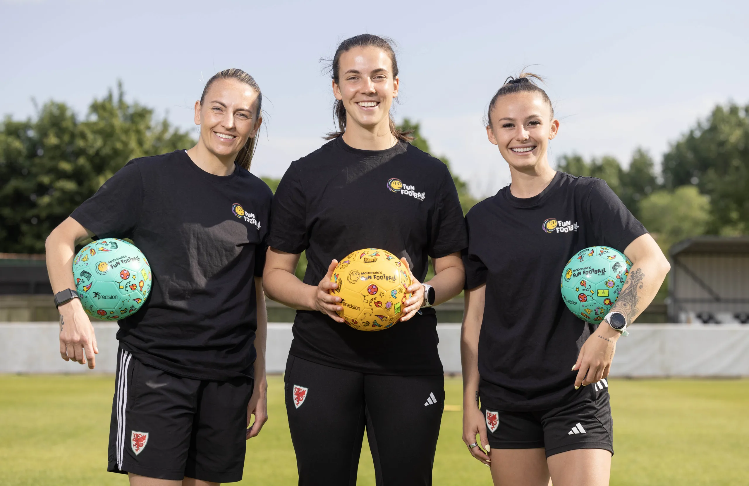 WOMEN’S FOOTBALL SUPERSTARS INSPIRE THE NEXT GENERATION AT THE ALL-GIRLS MCDONALD’S FUN FOOTBALL DAY 2025