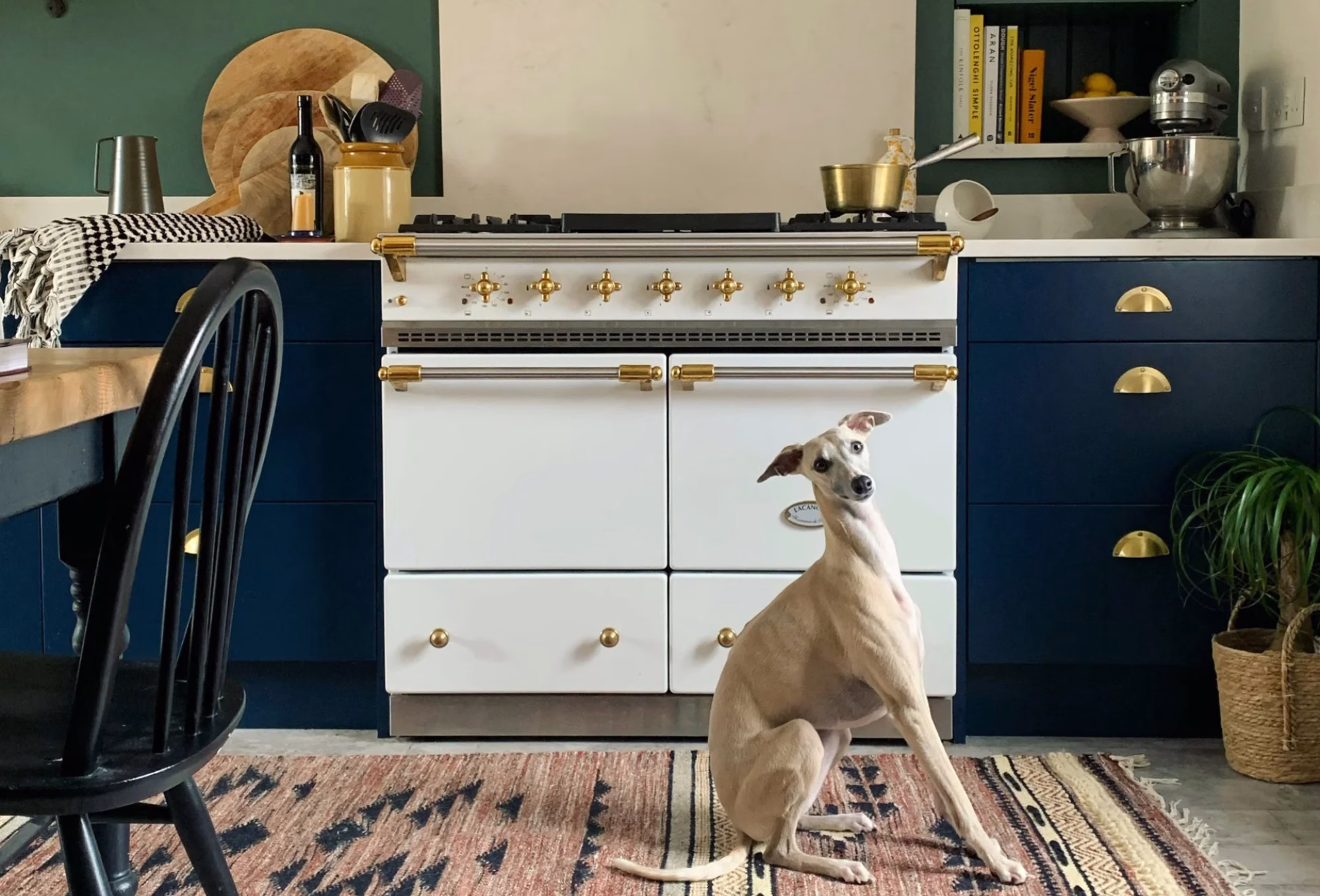 Why more UK homes are choosing traditional range cookers