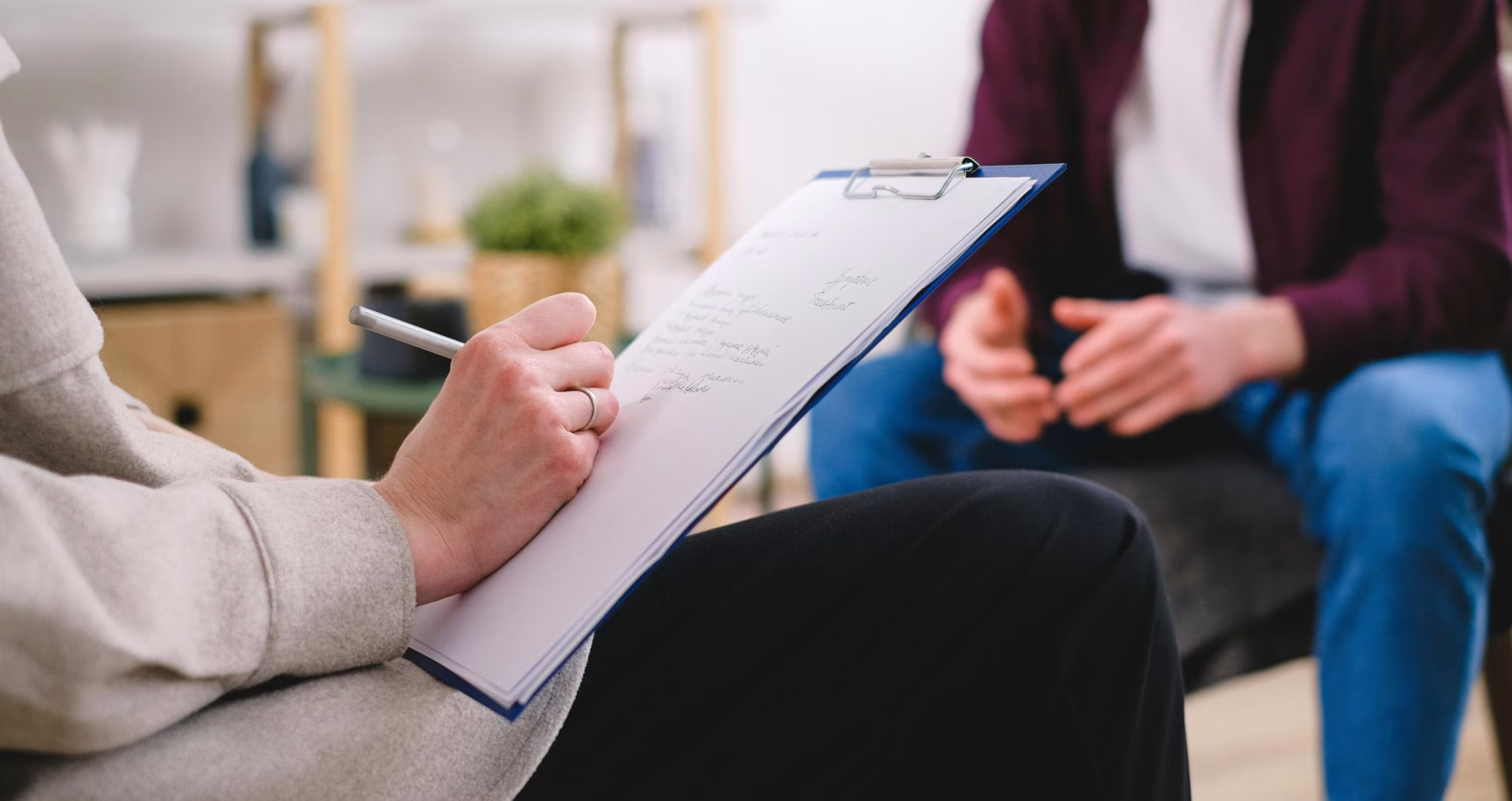 What to expect in an emotion-focused therapy session