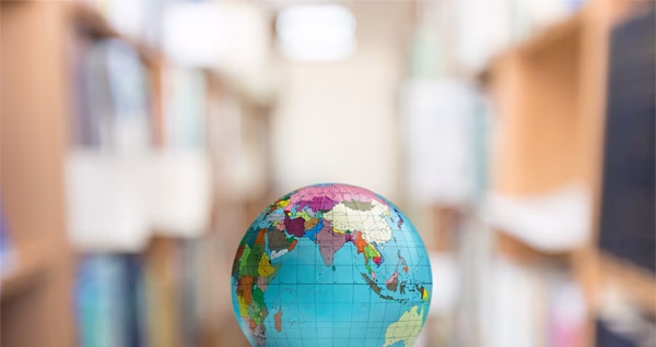 Global Books Globe