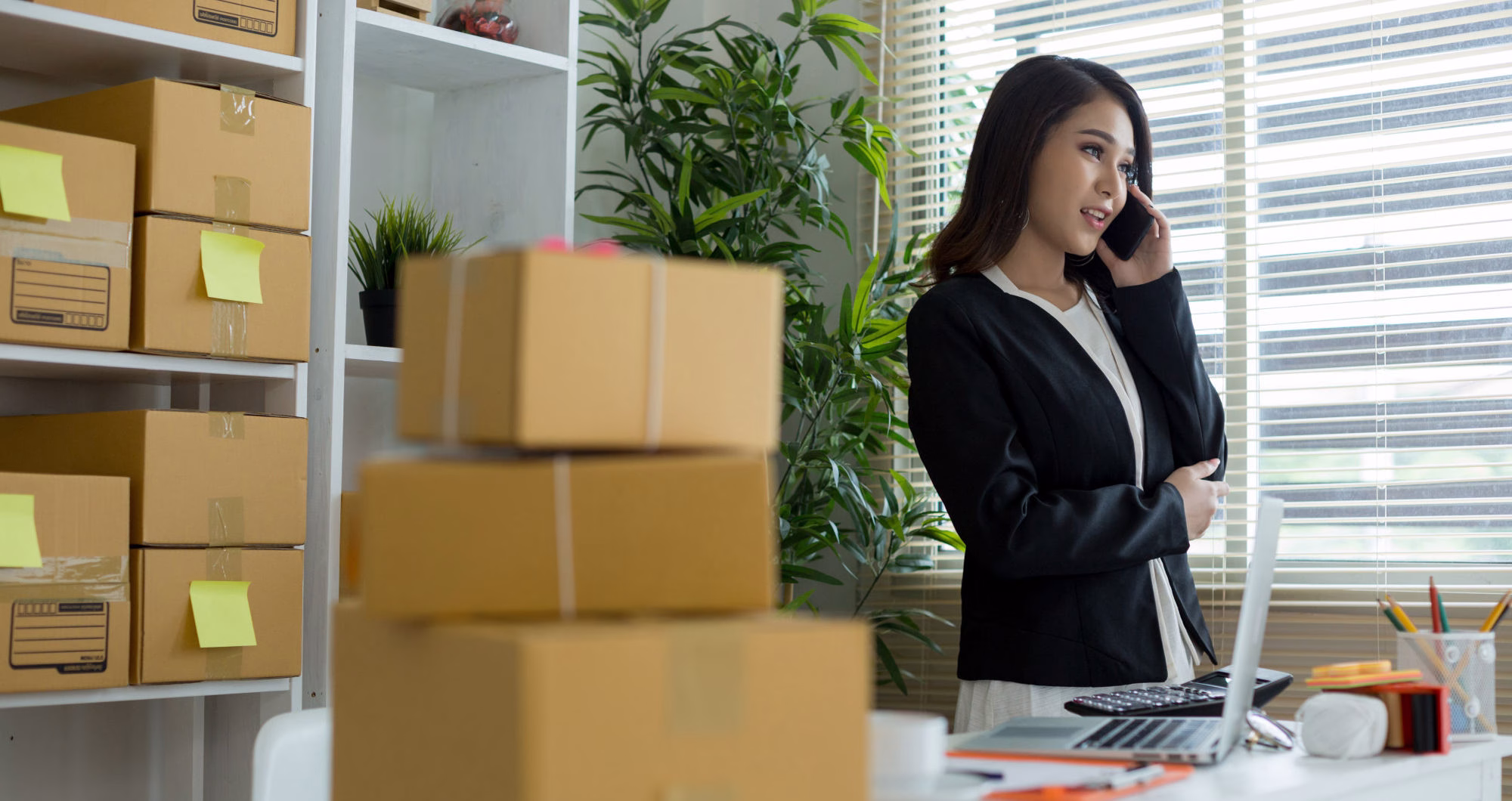 How to start a dropshipping business (and find the best dropshipping supplier)