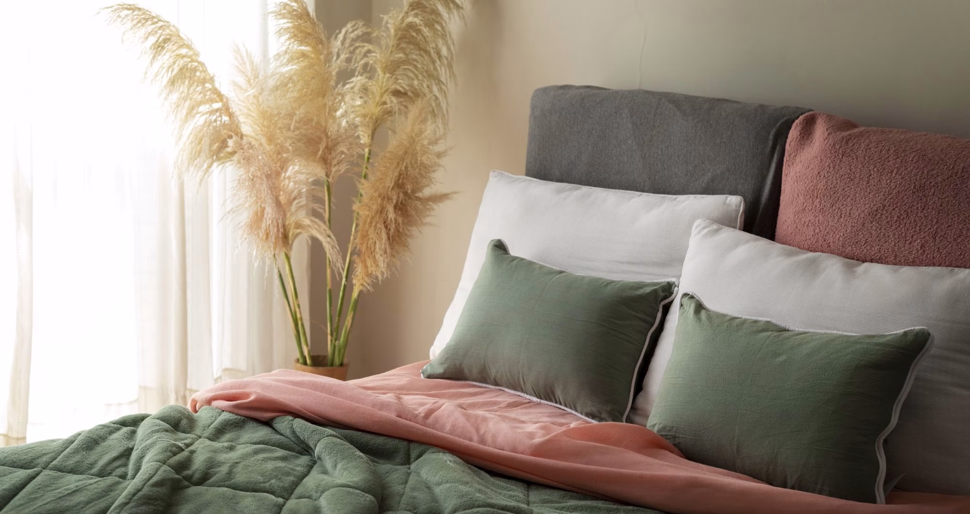 How to layer sheets & blankets for a cold UK night: The ultimate winter sleep guide