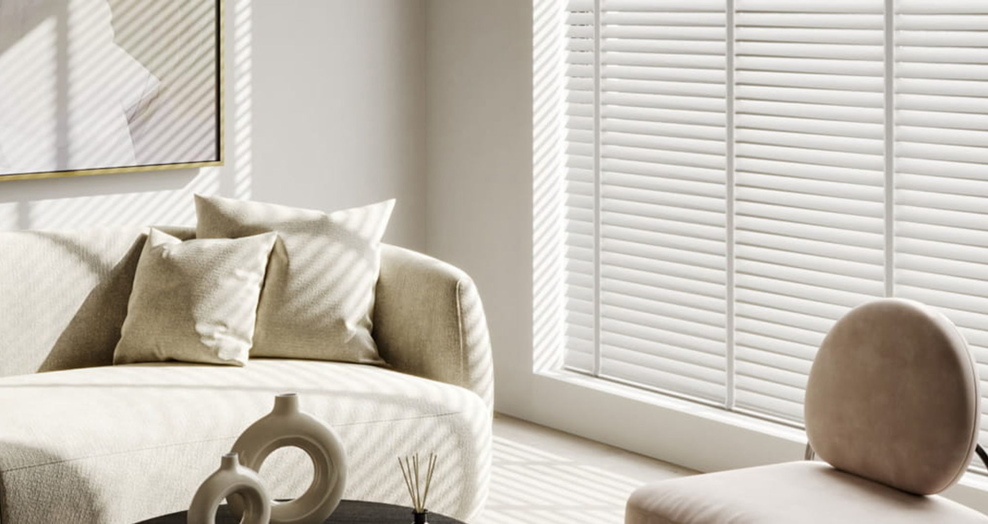 The timeless appeal of wooden blinds in UK living rooms