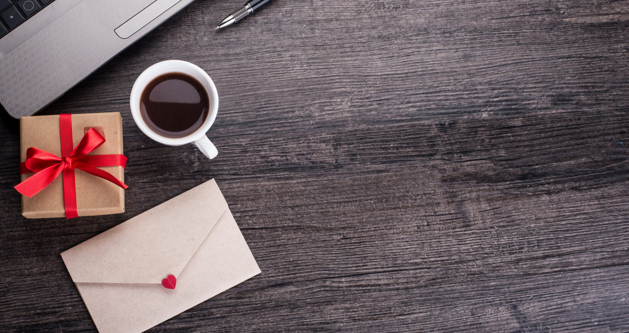 How corporate gifting is evolving in the UK: Key trends shaping London’s business culture in 2025