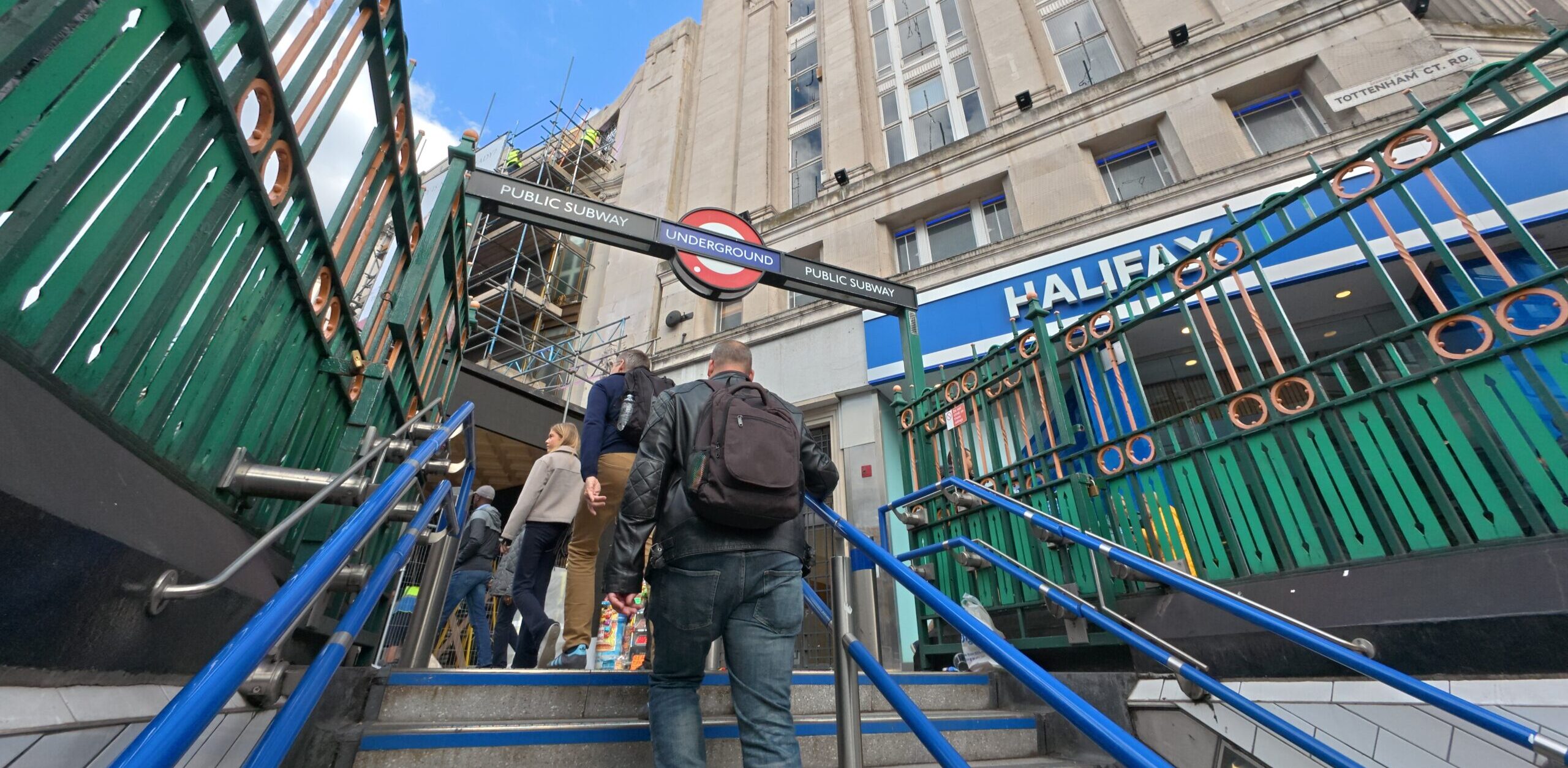 Londoners look to save and invest more in 2026