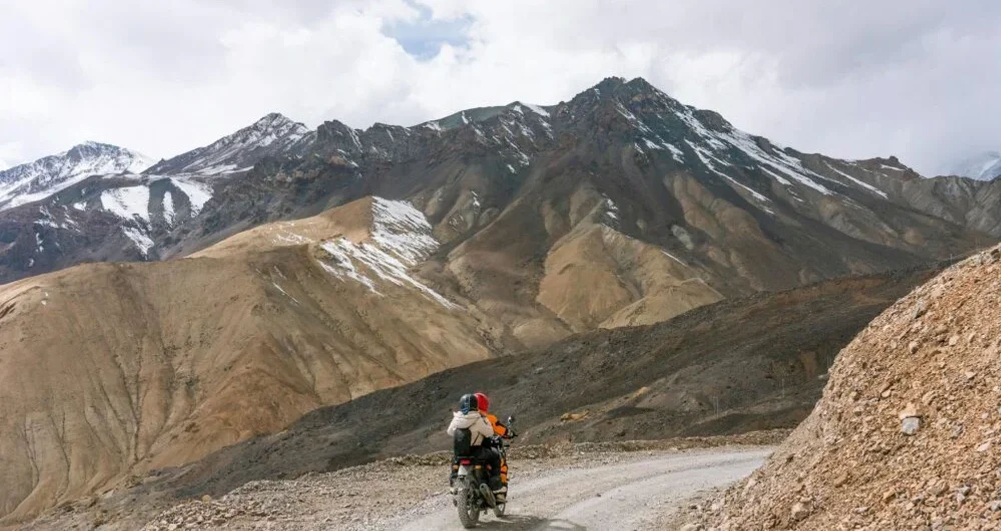 Escape the Grey: The ultimate guide to motorcycle touring in Morocco’s high tlas