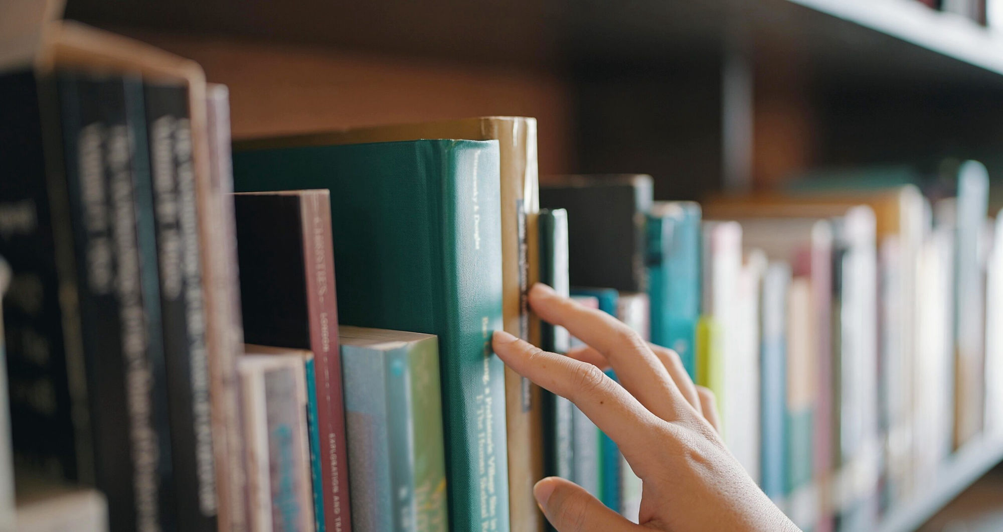 Bookface presents Sip & Swap with Dr Jenni Fagan
