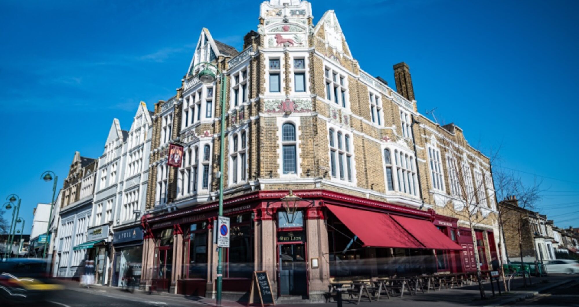 The Red Lion celebrates first anniversary with a birthday party to remember!
