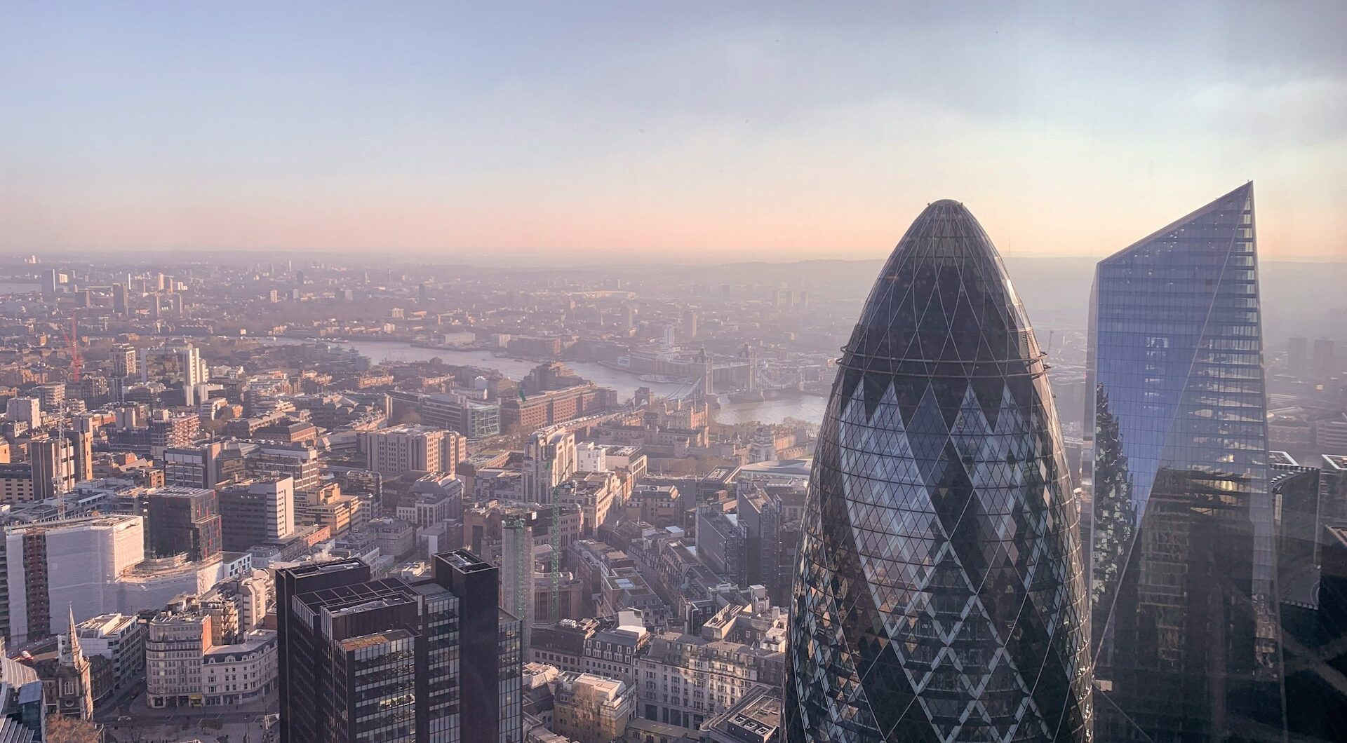 5 Smart tips to expand your business internationally