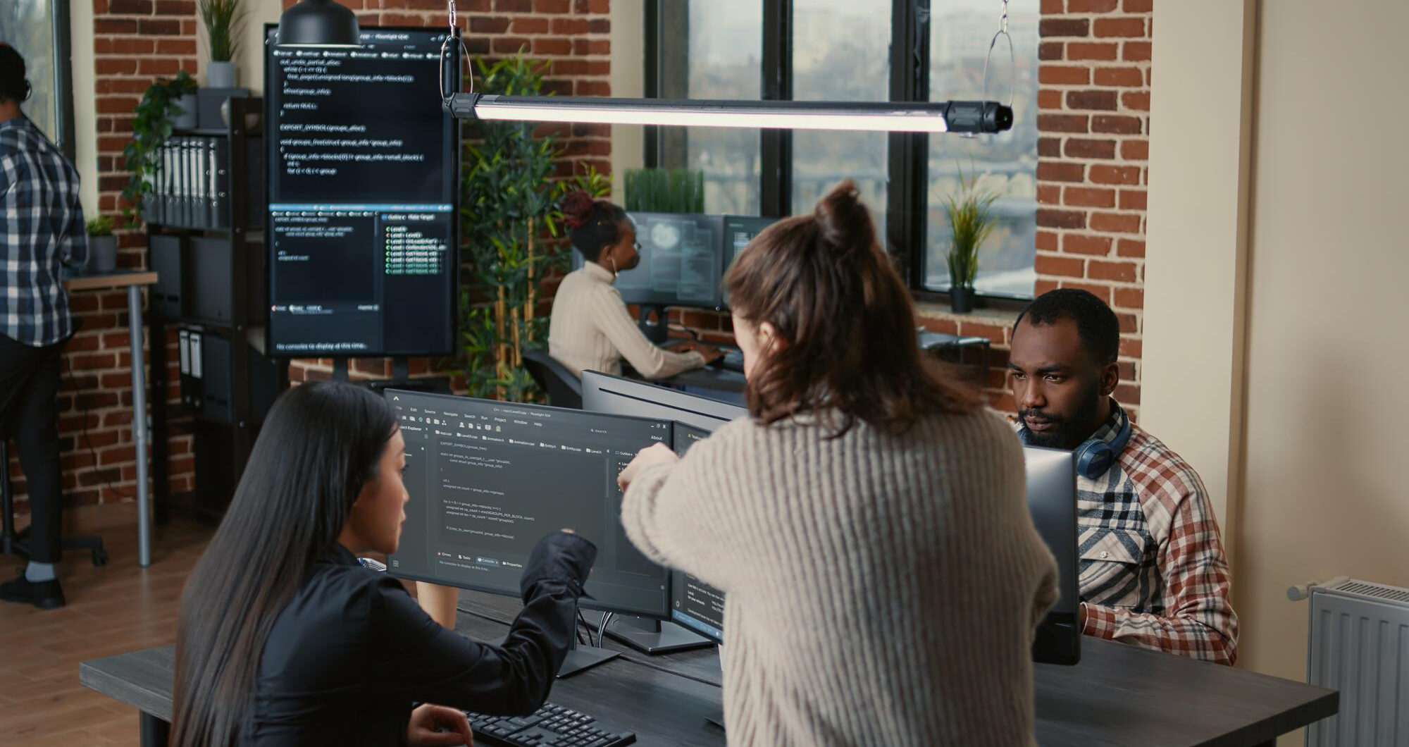 Why London SMEs are choosing custom-built software over off-the-shelf tools
