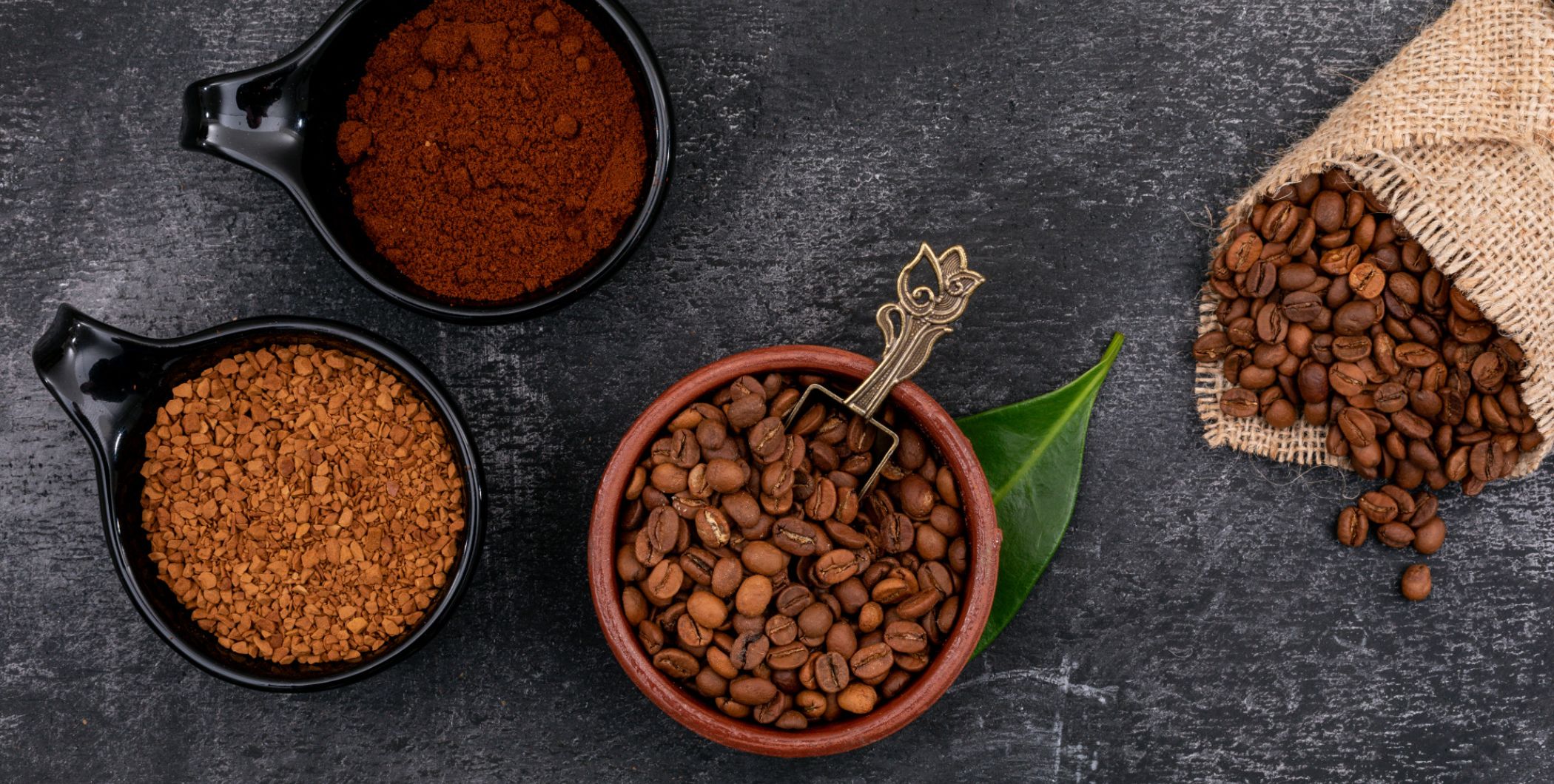 ​​How ground coffee differs from whole bean varieties