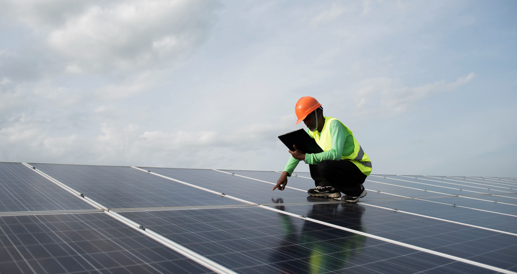 How to install a solar inverter: Step-by-step installation and common issues