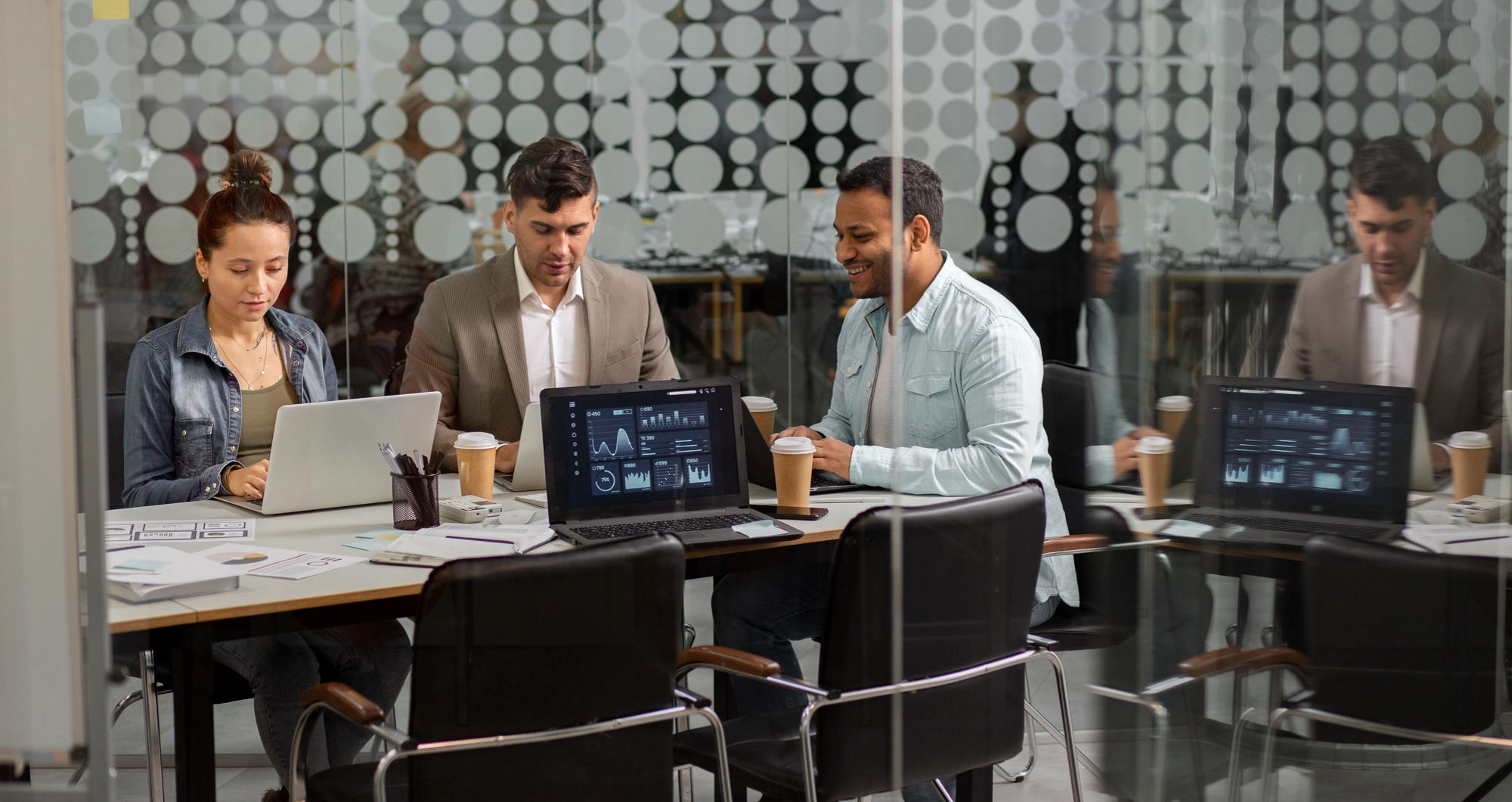 How LMS attendance tracking improves training management