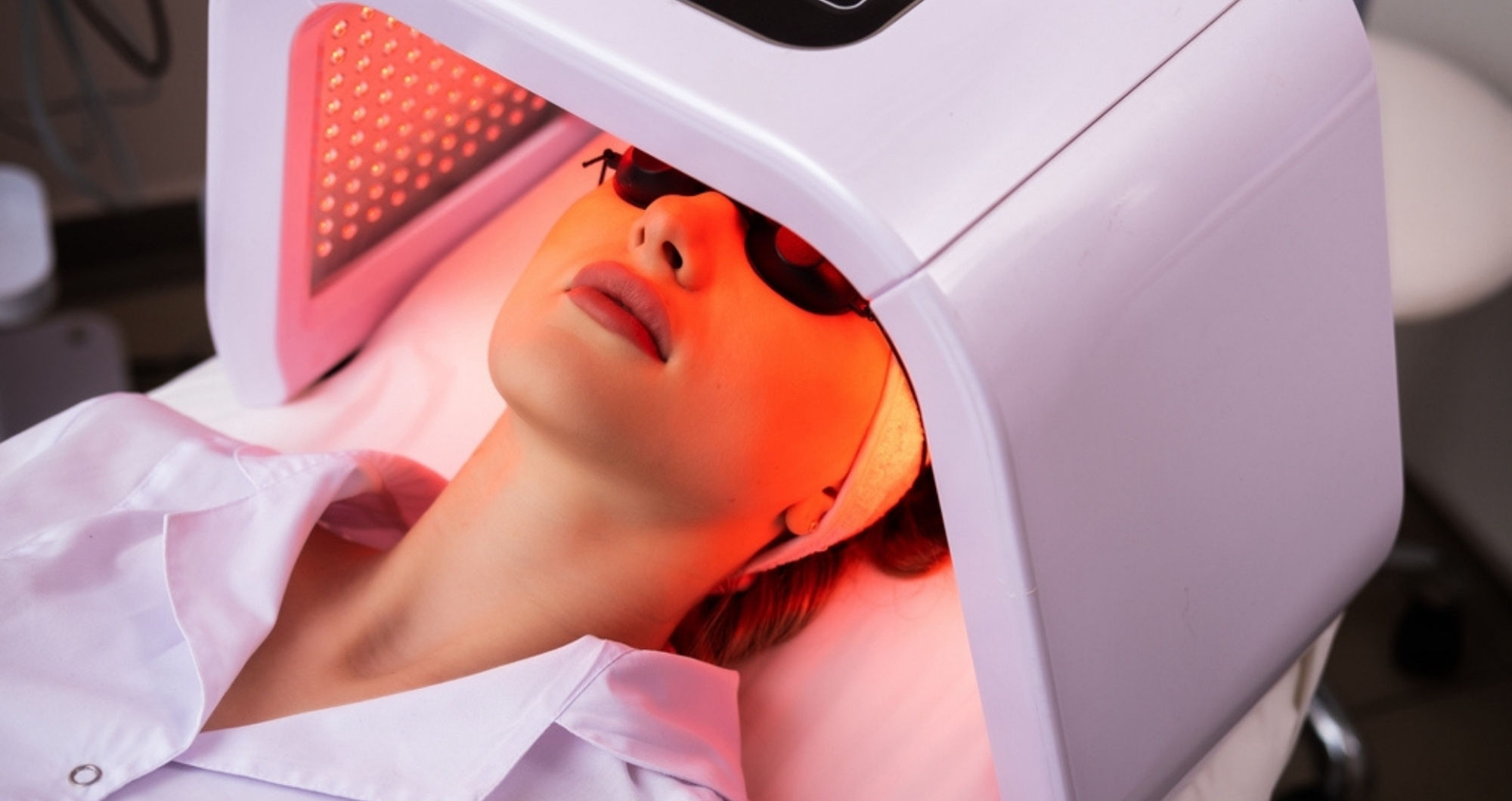 Why LED light therapy is becoming one of London’s most popular skin treatments
