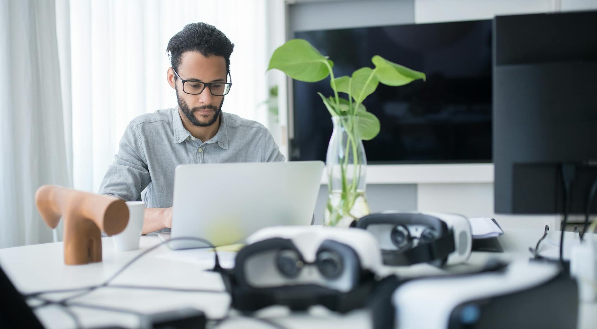 The 41% pay gap: Why do AI engineers cost more?