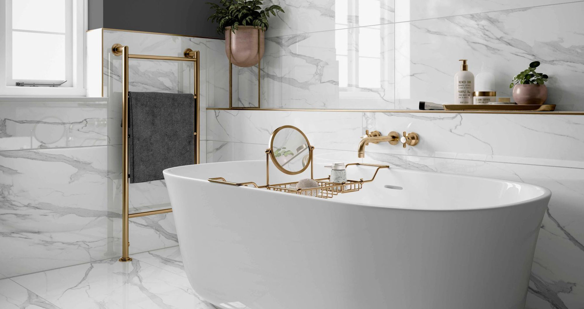Marble or quartz? Choosing the right surface for a stylish bathroom