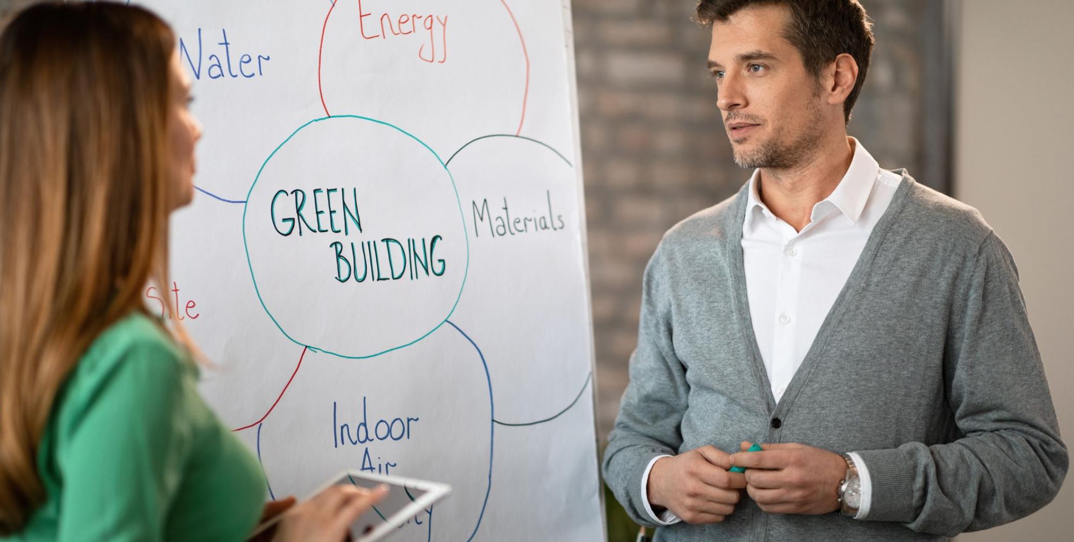 RTE vs Scrum Master: What’s the difference in agile teams?