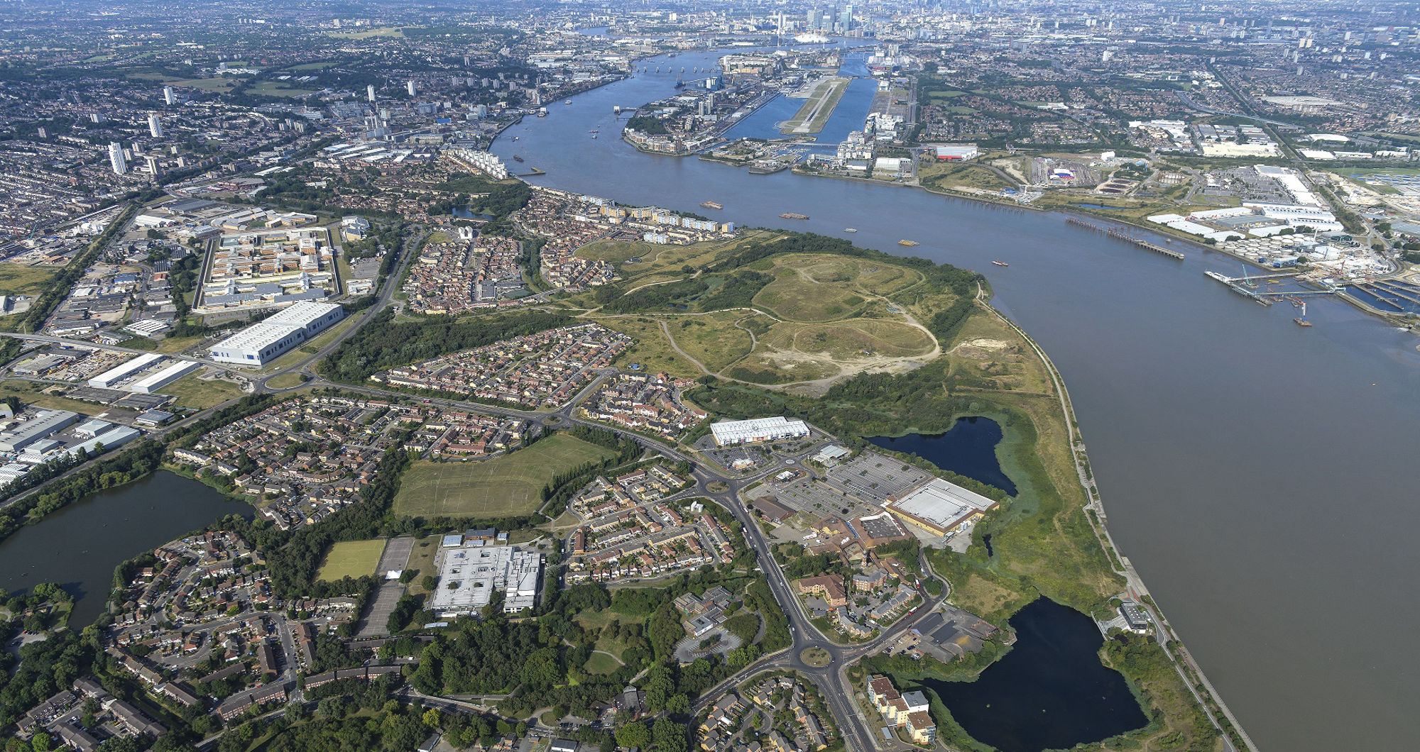 Have your say on new plans to extend the Docklands Light Railway (DLR) to Beckton Riverside and Thamesmead