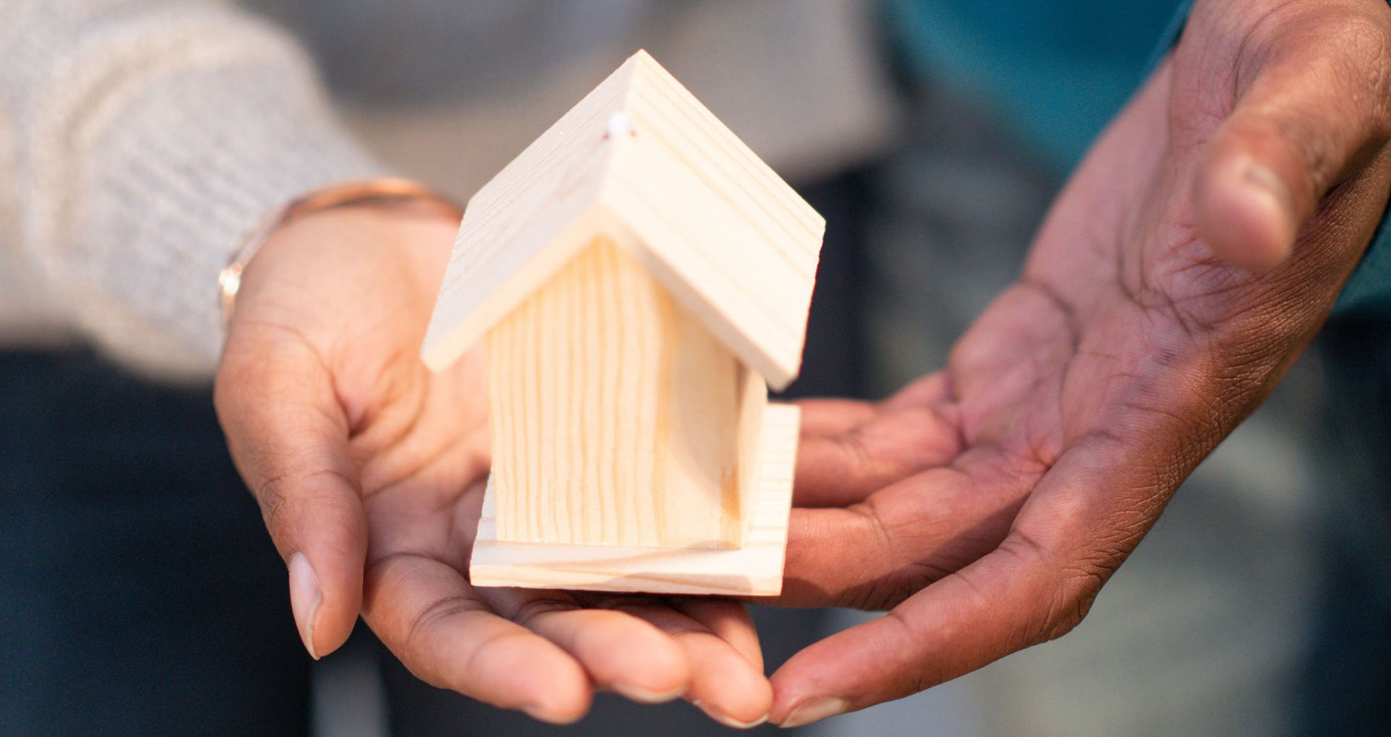 UK fixed mortgage rates fall but Middle East tensions keep volatility alive