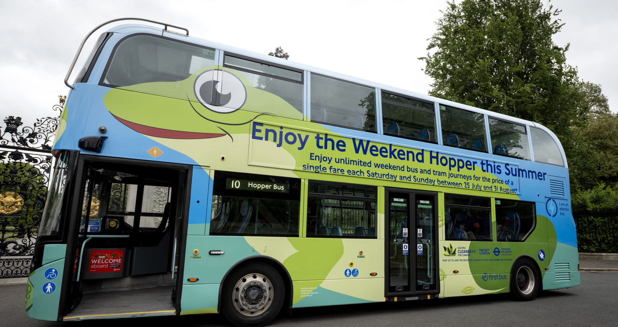 Mayor and TfL encourage bus and tram customers to explore the city this summer as new Weekend Hopper starts in London this Saturday