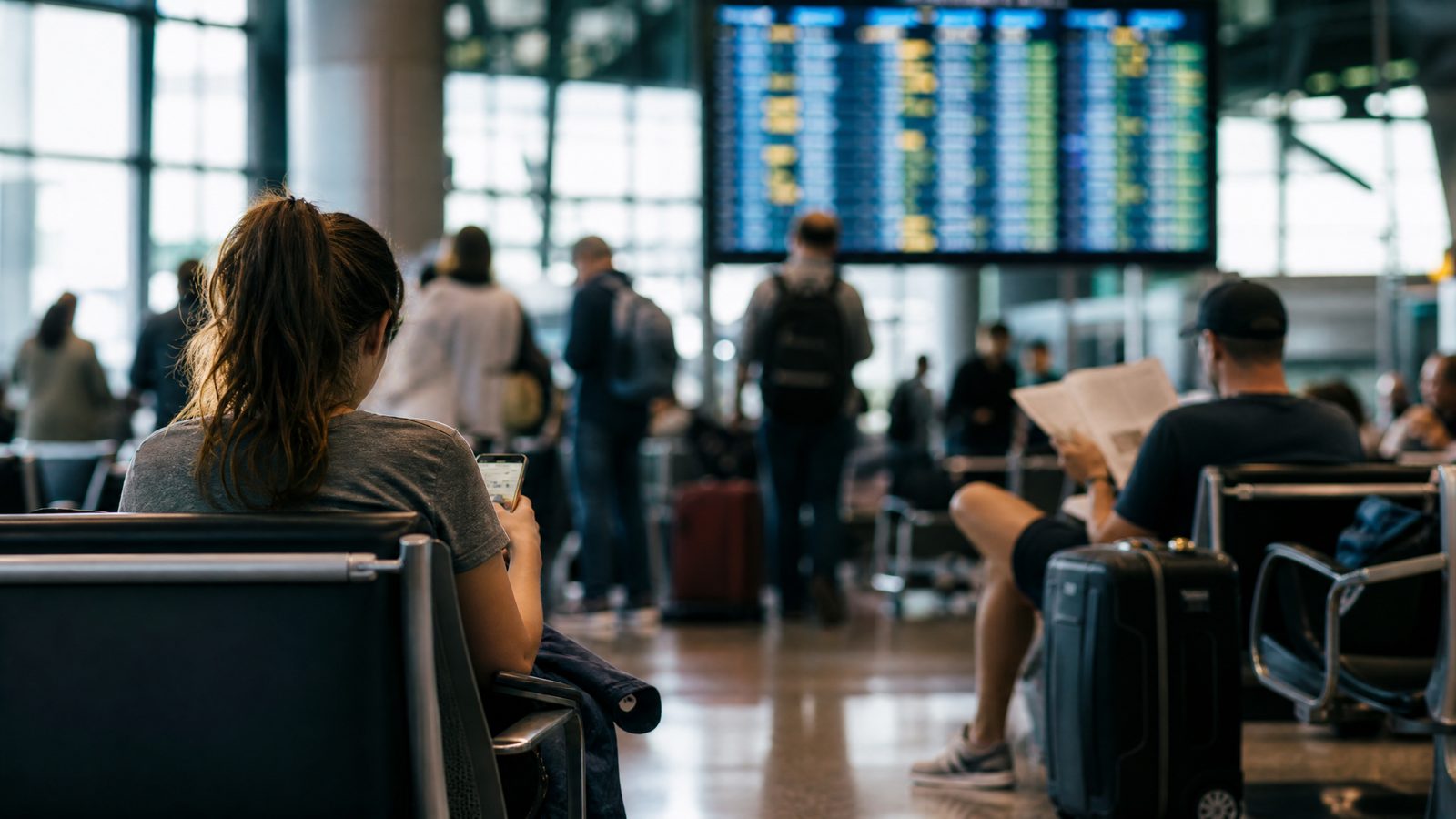 Flight cancellations and delays: Passenger rights to a refund explained