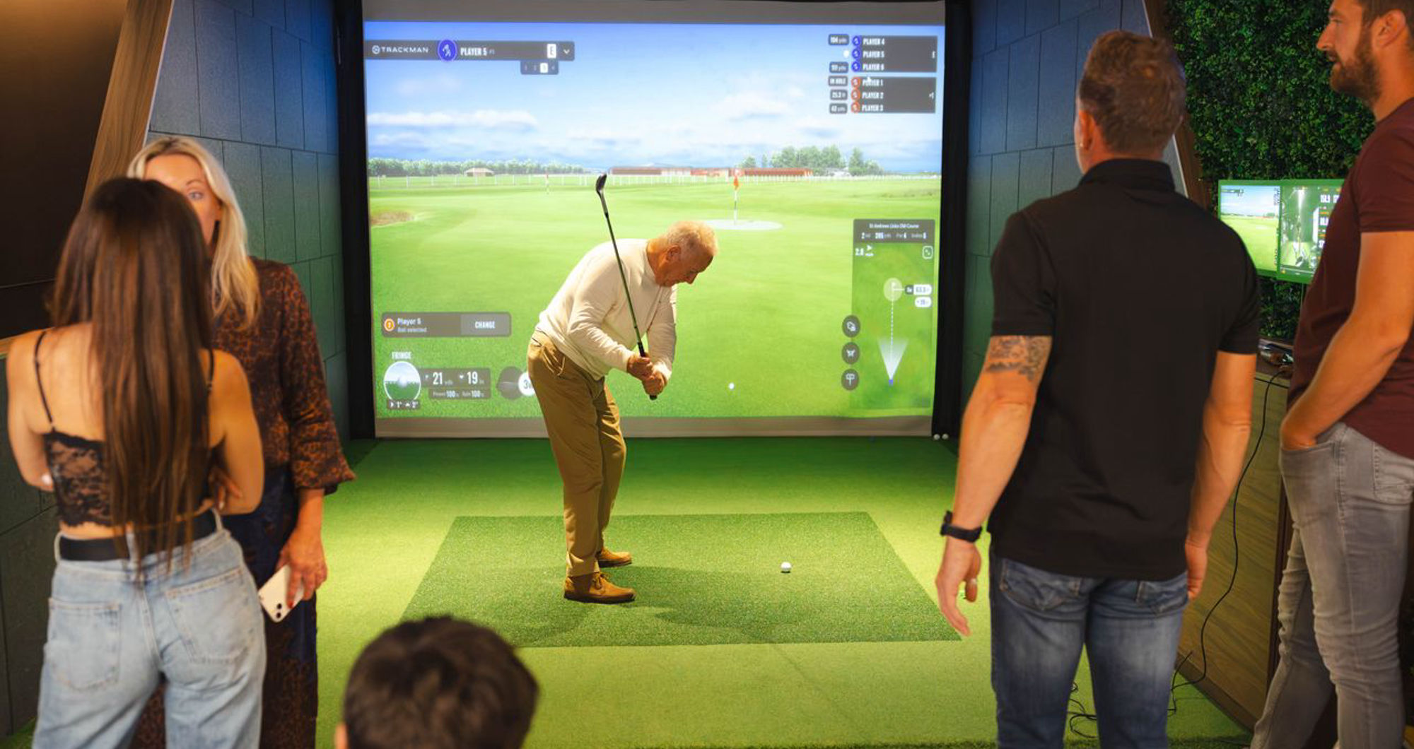 Five Iron Golf celebrates London launch with action-packed VIP opening party