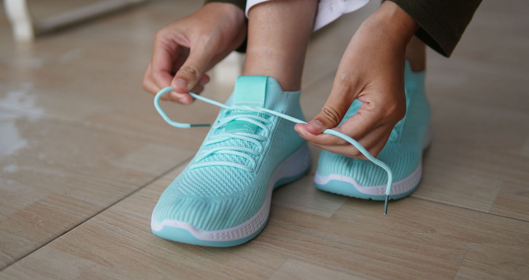 Orthopedic shoes vs regular shoes for men: What’s the difference?