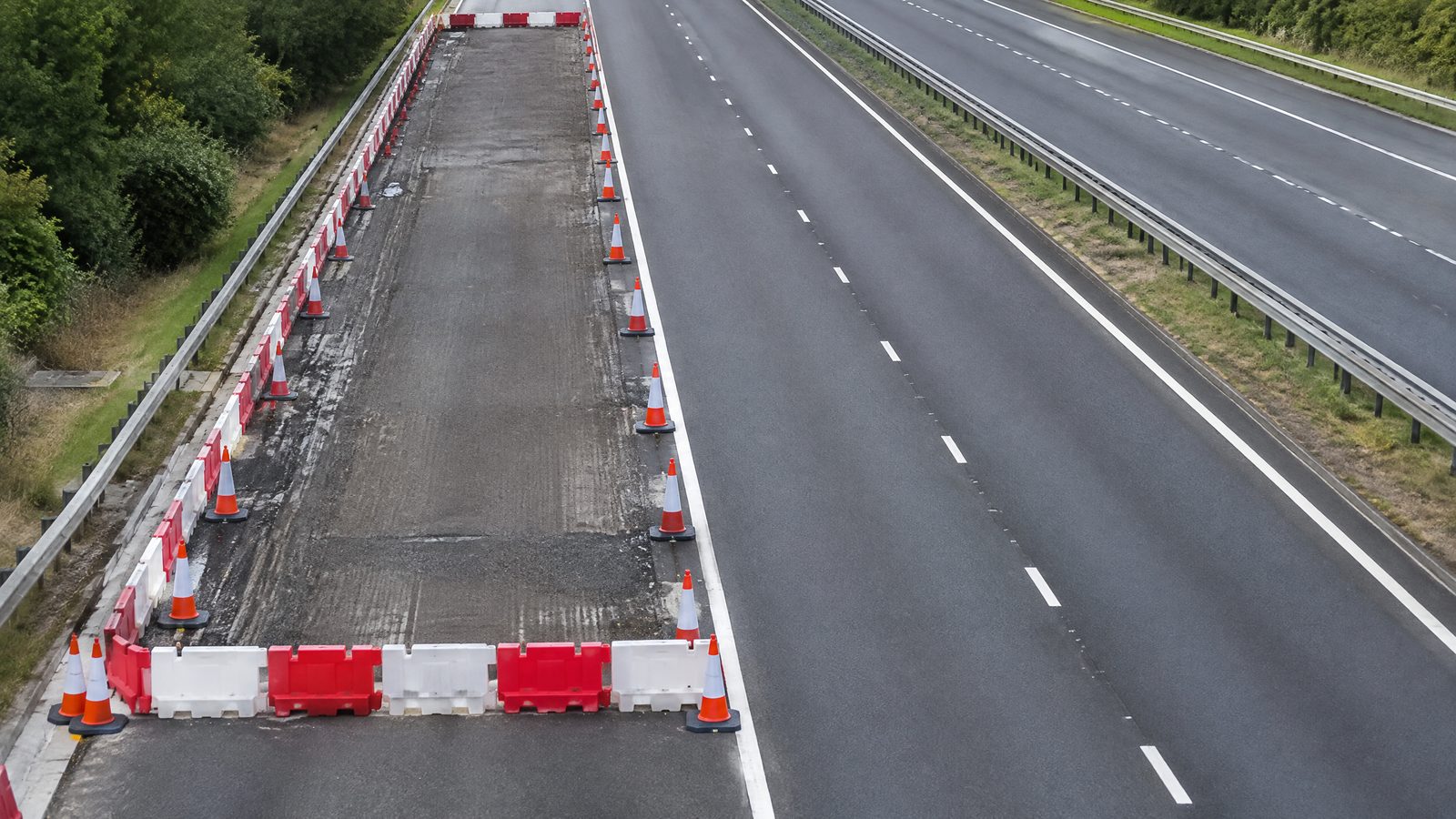 National Highways warns drivers not to enter closed roadworks to avoid queues