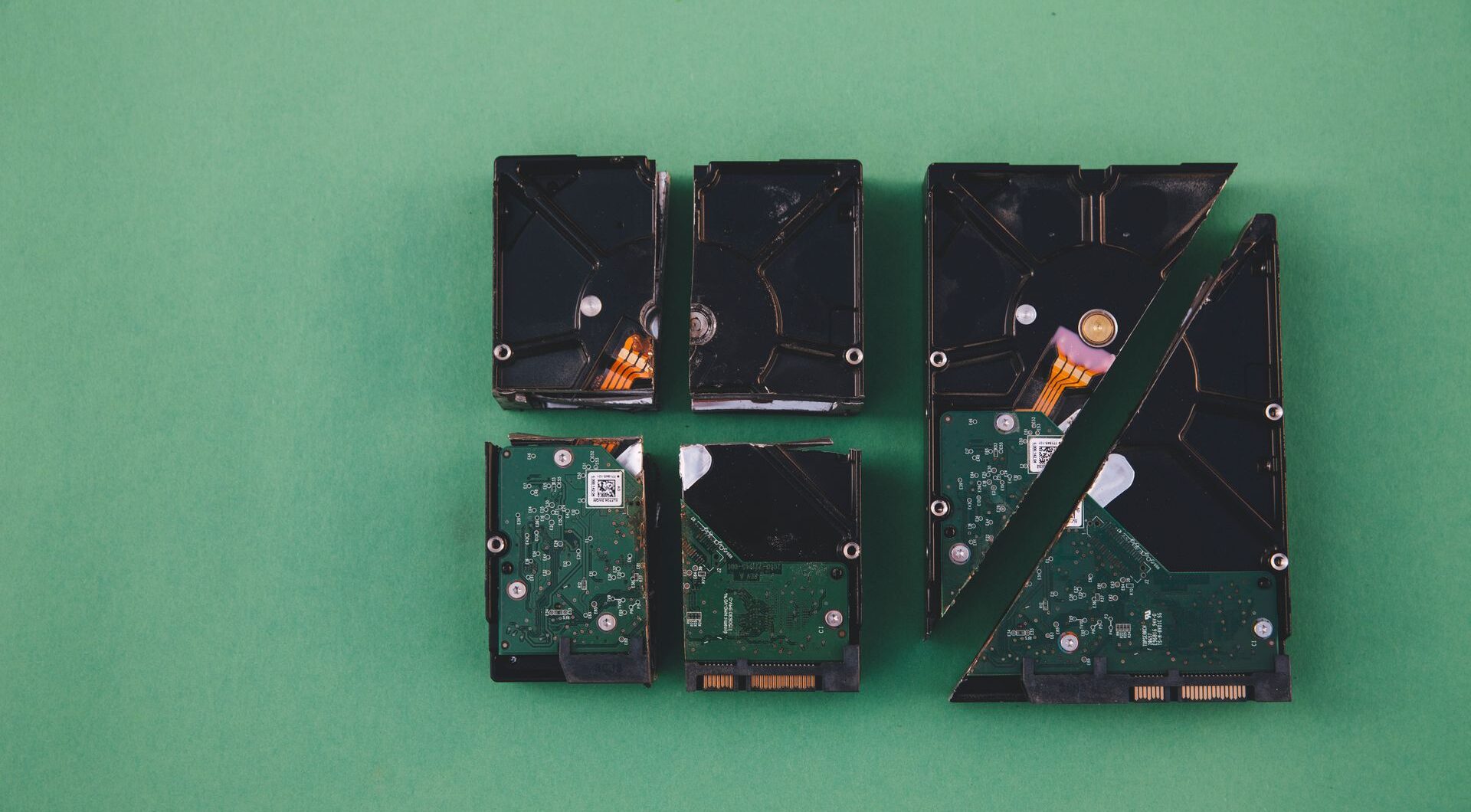 Hard drive shredding services: How to decide between on-site and off-site destruction