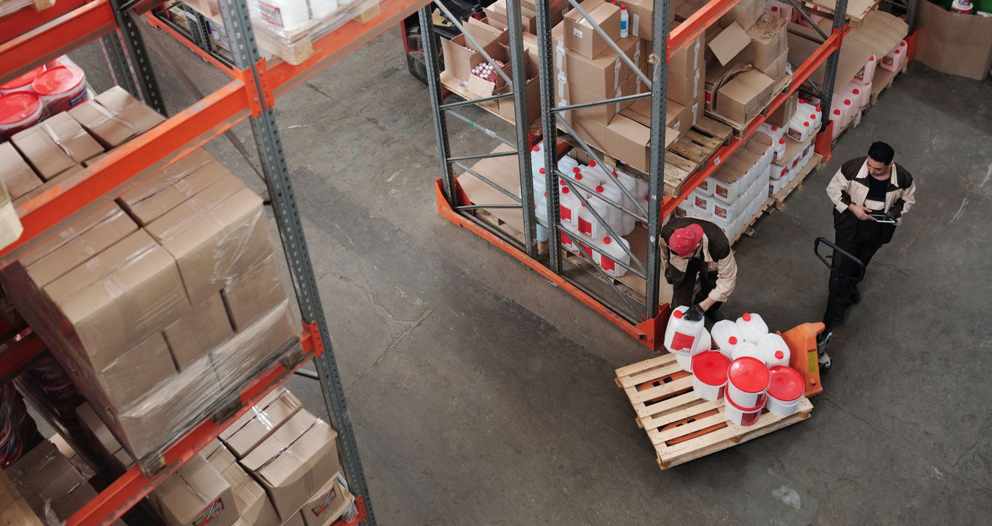 How to choose a warehousing and fulfilment partner near Crewe