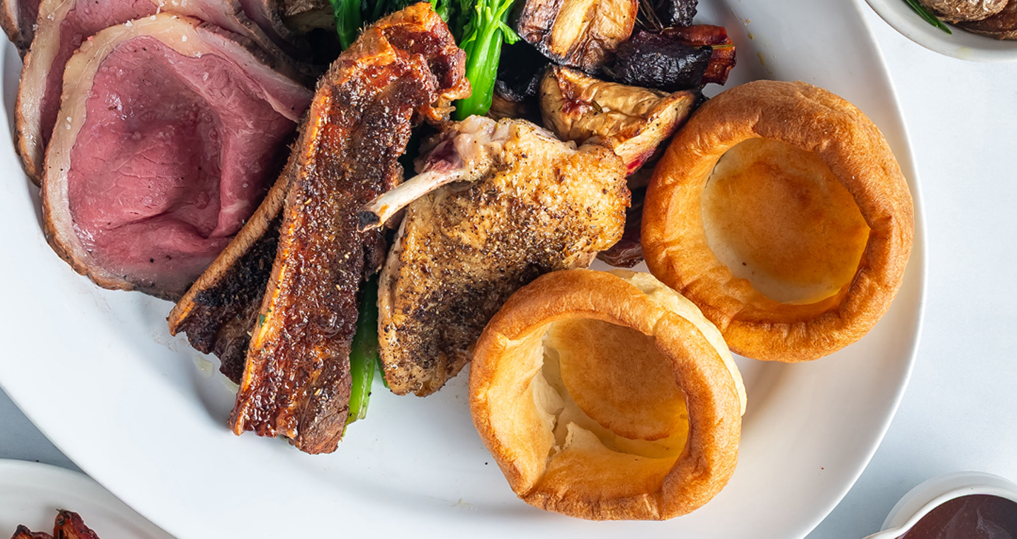 Carluccio’s celebrates Sunday roast season with 50% off the ultimate comforting Sunday feast