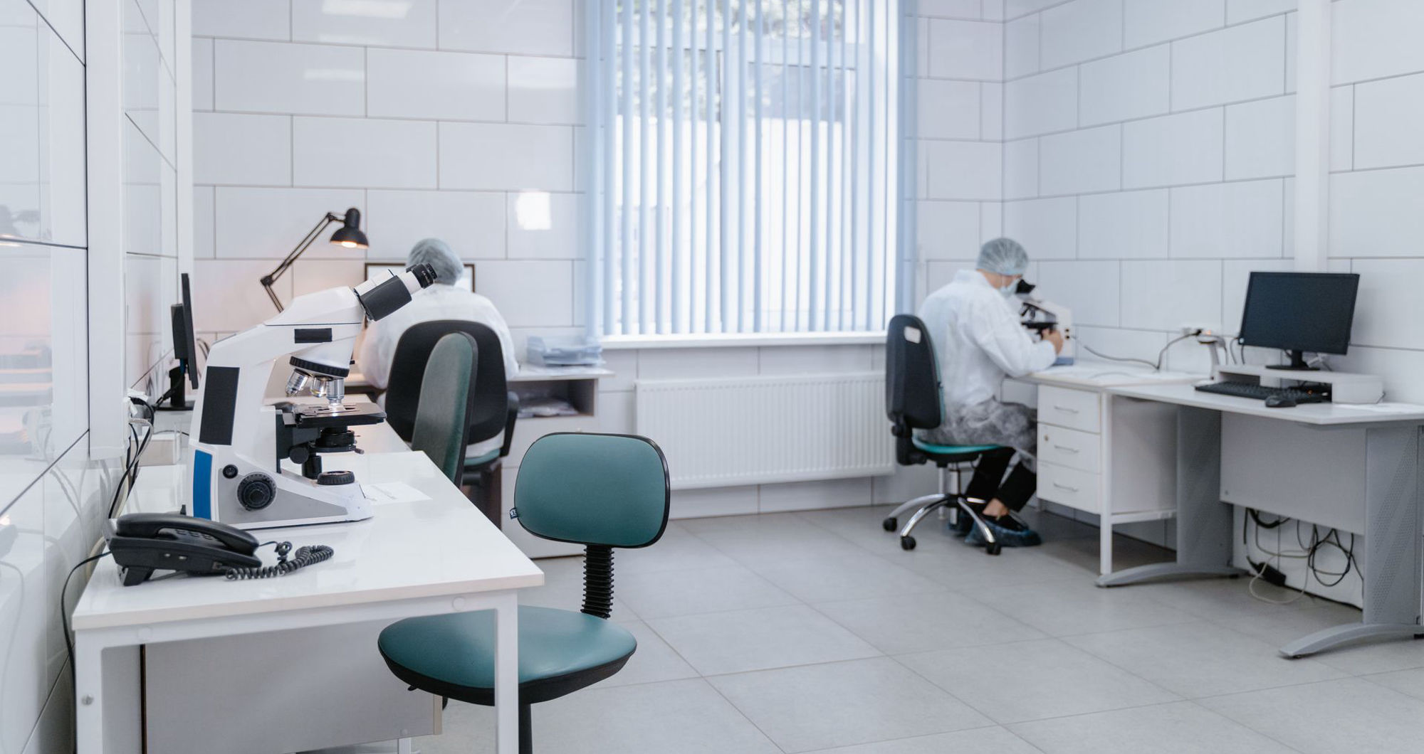 Why optical labs need specialised air filtration systems