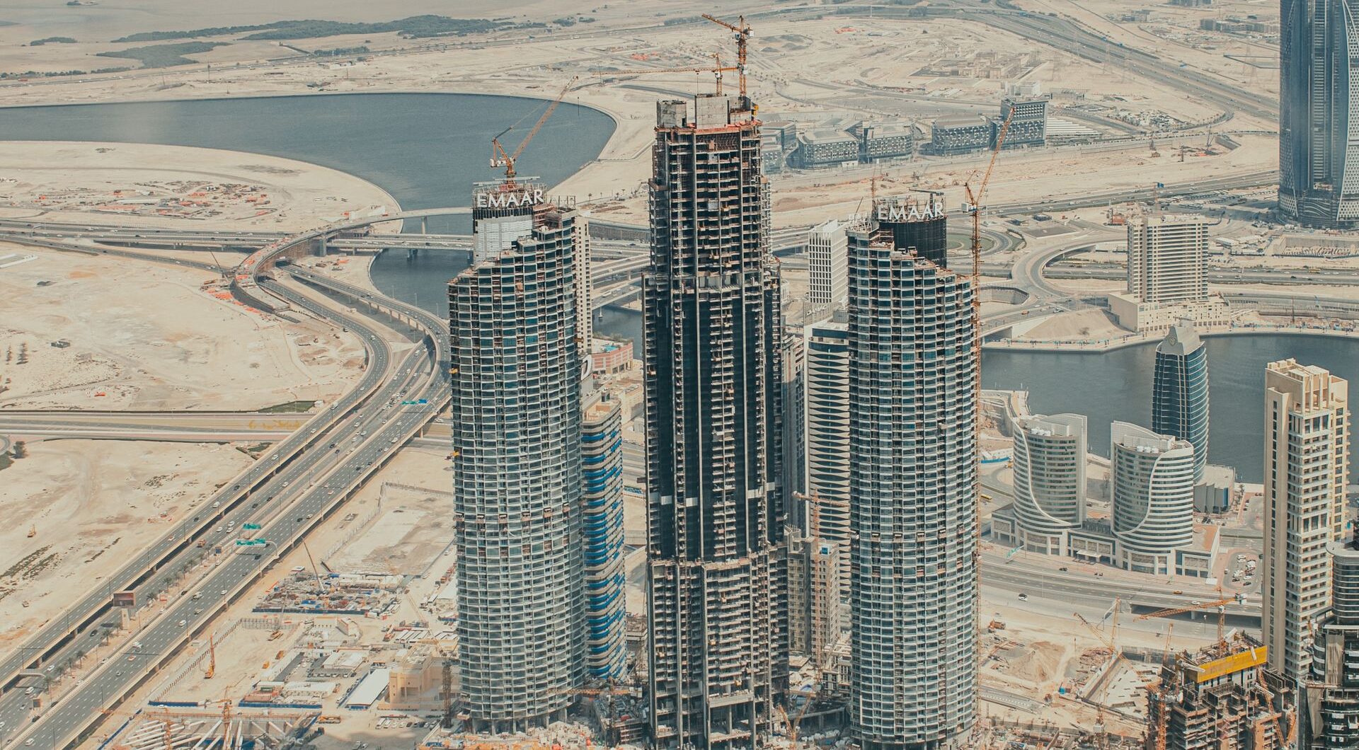 Professional engineer license in the UAE: Requirements for engineers and consultancies