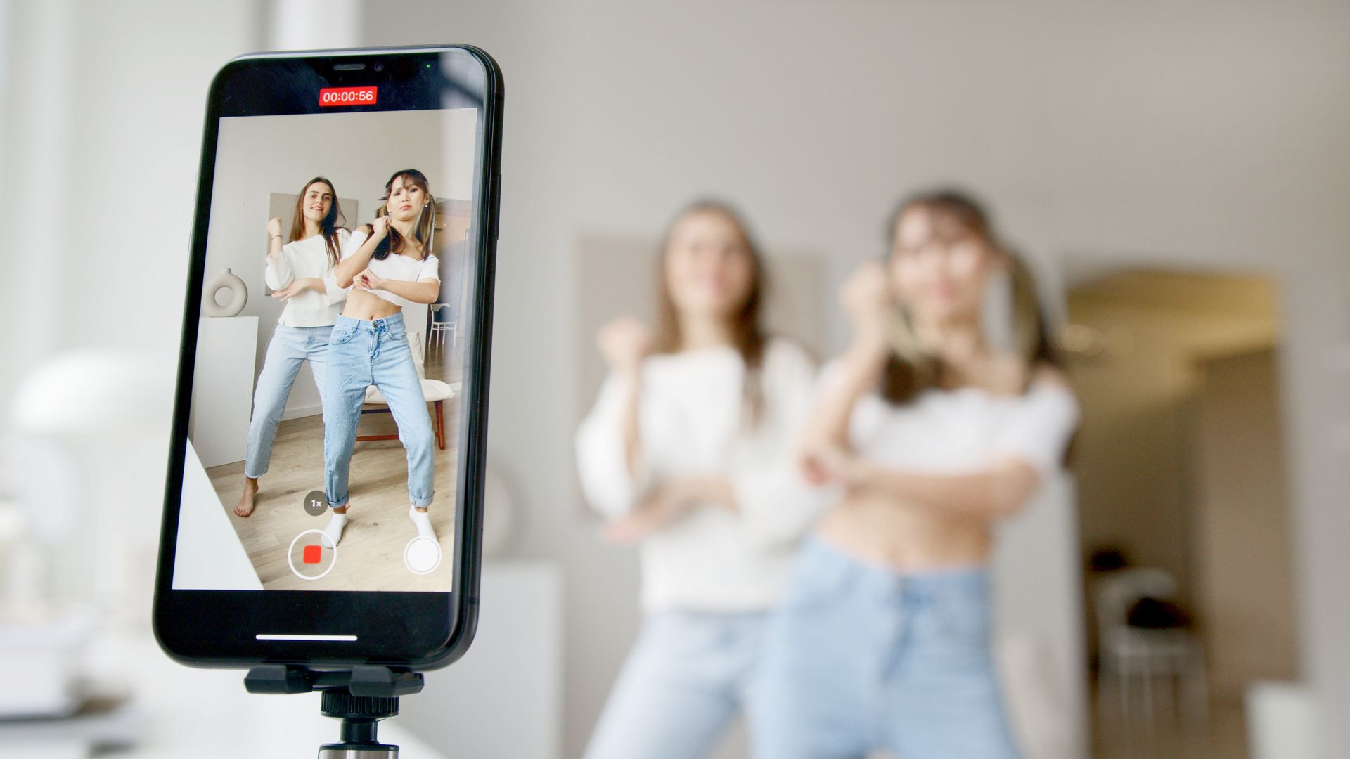 Top 6 influencer payment platforms for UK brands in 2026